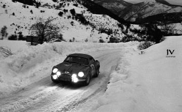 Jean-Luc Thérier – Marcel Callewaert con Alpine 1600 en el Rallye Monte-Carlo 1971 (JAV Foto)